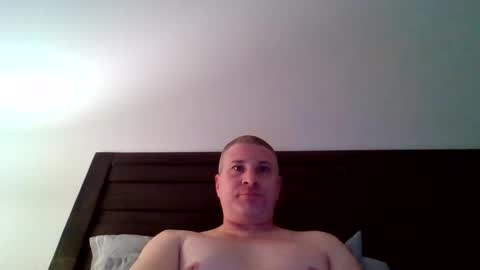 222nocondom online show from January 10, 2025, 11:51 pm