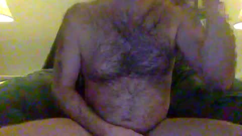 2hairrypigs online show from January 25, 2025, 6:53 am