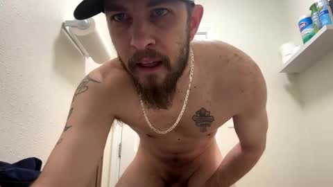 307daddyfucker01 online show from January 14, 2025, 2:11 pm