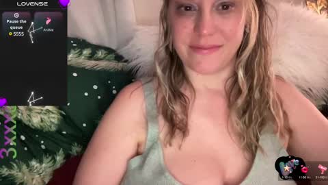 xxx Daily.  Please buy snapchat for more. online show from December 28, 2024, 6:25 am