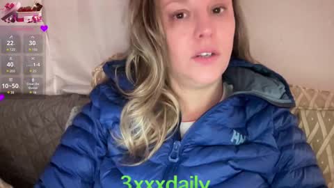 xxx Daily.  Please buy snapchat for more. online show from January 4, 2025, 2:57 am