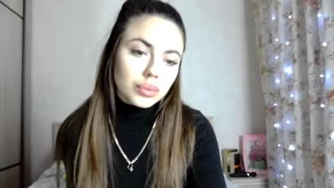 Adriana online show from February 9, 2025, 6:52 pm