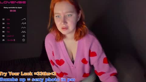 hello im Lira online show from November 25, 2024, 7:55 pm