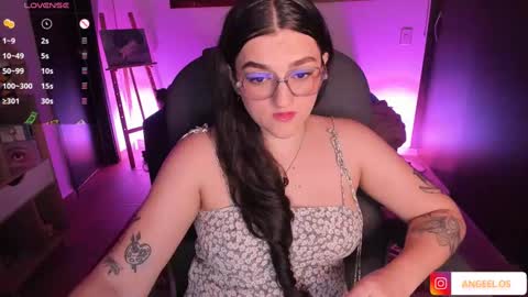 violeta ig  online show from January 19, 2025, 1:43 am