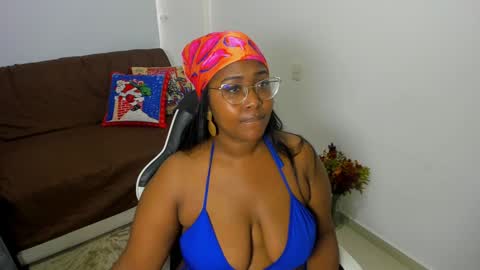 Ms. JONES  online show from November 28, 2024, 1:49 pm