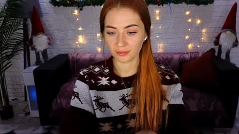 adelyna_bird online show from December 8, 2024, 7:16 am