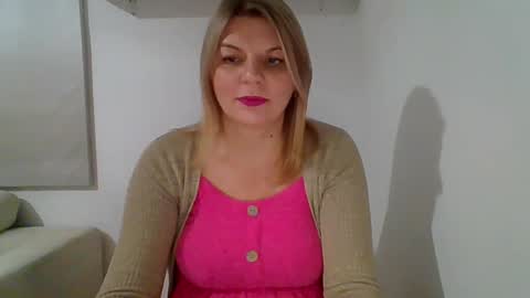 Adrianna online show from December 28, 2024, 8:38 pm