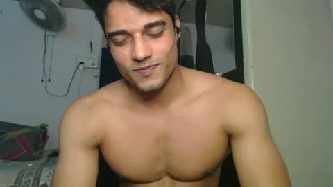 Aestheticsigmarizz online show from November 15, 2024, 2:26 pm