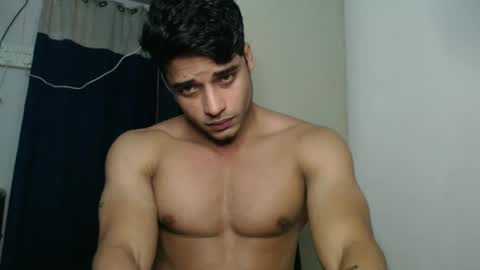 Aestheticsigmarizz online show from December 13, 2024, 2:22 pm