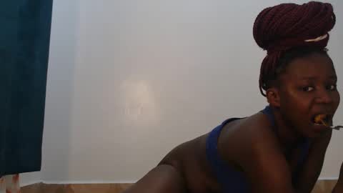 african_sidechick online show from January 9, 2025, 1:23 pm