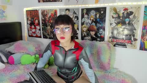 aisha_uwu online show from January 11, 2025, 12:23 am