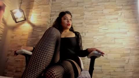 alaia_lovee online show from November 21, 2024, 8:47 pm