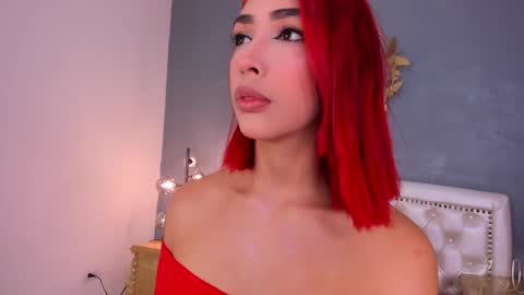 alana_2916 online show from December 18, 2024, 12:49 pm