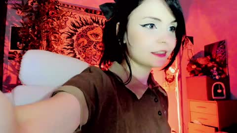 alaska_chan_ online show from February 2, 2025, 6:54 pm