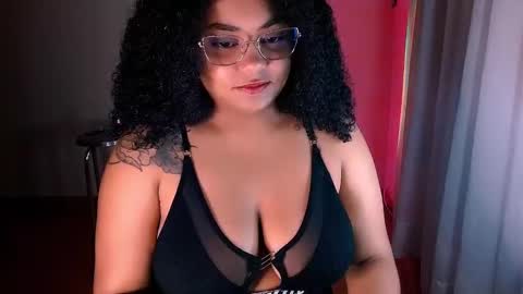 Alejandra  online show from December 12, 2024, 11:53 pm