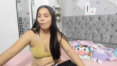 alejandra_evanss online show from December 7, 2024, 9:50 pm