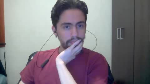 alejo_shy online show from November 13, 2024, 1:32 am