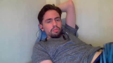 alejo_shy online show from December 14, 2024, 6:16 am