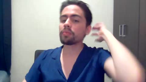 alejo_shy online show from January 2, 2025, 4:43 am