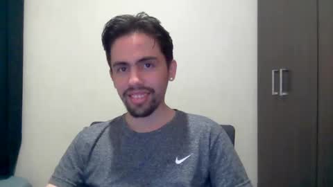 alejo_shy online show from December 30, 2024, 2:32 am