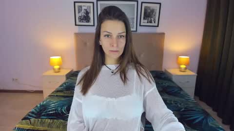 Alexia online show from December 24, 2024, 5:27 pm