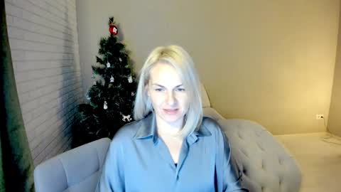 alicee__grace online show from December 6, 2024, 9:55 pm