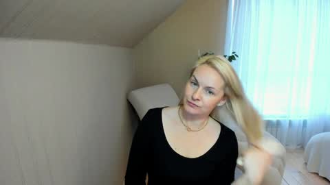 alicee__grace online show from January 15, 2025, 7:27 am