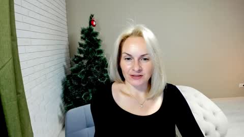 alicee__grace online show from December 3, 2024, 7:08 pm