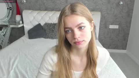 alisa_glamur online show from November 28, 2024, 11:51 am