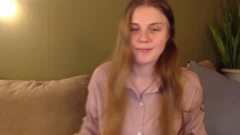 alisaxxxshy online show from December 10, 2024, 9:54 pm