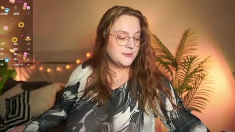 Alissa online show from November 20, 2024, 4:32 pm