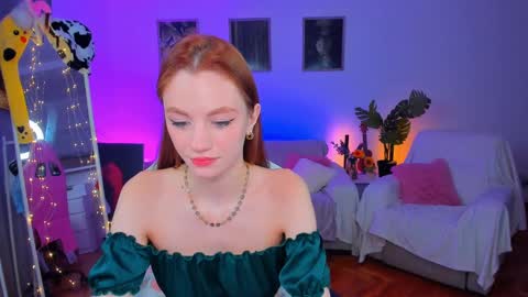 alyssa_smitt online show from November 10, 2024, 9:56 pm