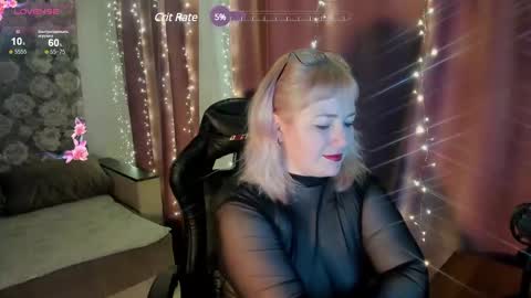 amanda_di online show from December 21, 2024, 10:39 am