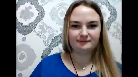 amelia_arias online show from December 17, 2024, 7:31 am