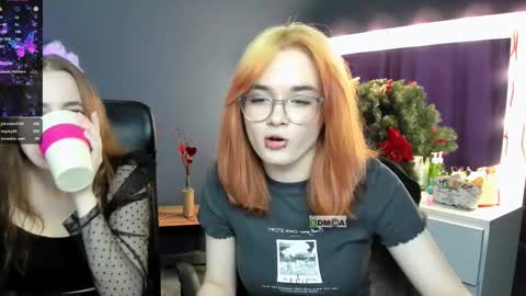 amelia_sweetie1 online show from December 23, 2024, 10:35 pm