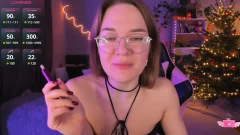 Hi-hi I am Kate welcome to my sexy room online show from December 23, 2024, 7:01 pm