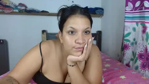 ana_lopez11 online show from November 22, 2024, 6:33 pm