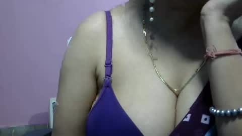 anamika794088 online show from December 14, 2024, 12:54 pm