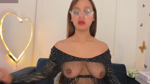 anasofia_07s online show from January 16, 2025, 3:38 am