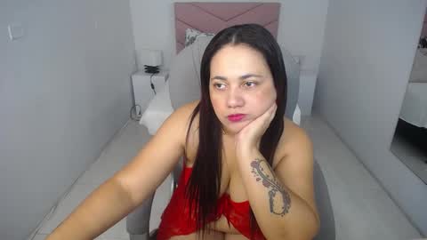 anastasiabrown__ online show from February 17, 2025, 1:18 pm