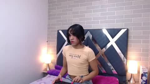 Andres Gil online show from November 23, 2024, 1:59 pm