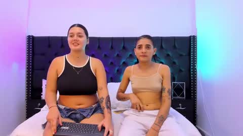 Andrea  Karina online show from November 30, 2024, 1:22 am