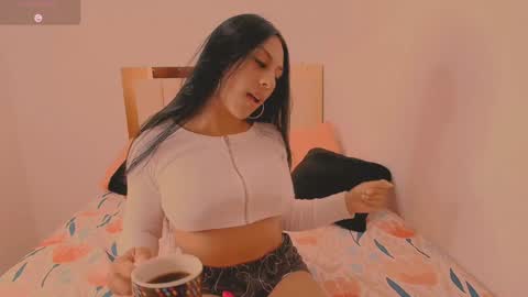 andreita__bustamante online show from December 27, 2024, 1:54 am