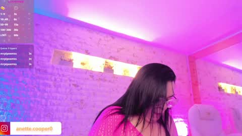 anette_cooper online show from December 4, 2024, 5:11 am