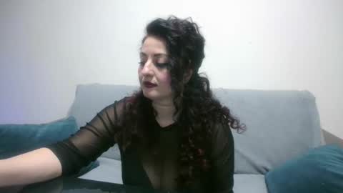 ange_linax online show from December 24, 2024, 12:46 pm