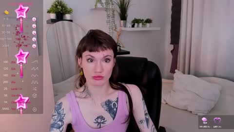 angela_fog online show from November 11, 2024, 10:46 am