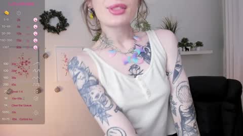 angela_fog online show from December 19, 2024, 9:03 pm