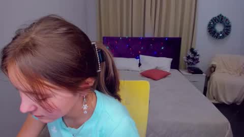 Angelika online show from January 8, 2025, 10:42 pm