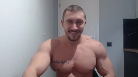  ------- SEX SHOW WITH GUYS AND GIRLS  MUSCLE SHOW online show from November 12, 2024, 12:28 pm