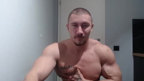  ------- SEX SHOW WITH GUYS AND GIRLS  MUSCLE SHOW online show from December 4, 2024, 1:01 am